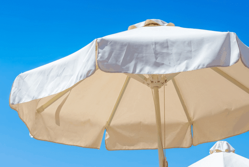 8 bonnes raisons d’installer un parasol déporté